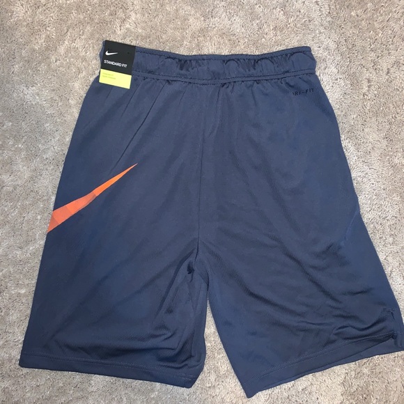 SALE NWT Nike Dri-Fit Athletic Logo Shorts - Picture 4 of 6